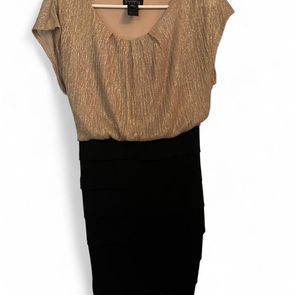 Enfocus Studio Gold Metallic Black Tiered Cocktail Dress Size 10 82481S